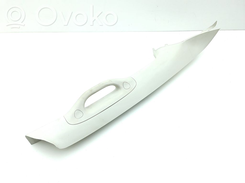 Osłona słupka szyby przedniej / A   33334853,P0ZR18DW1AH
