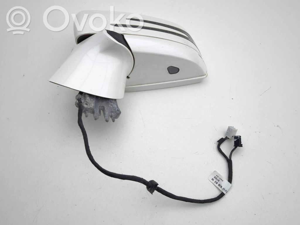 Mercedes-Benz CLS C218 X218 Front door electric wing mirror 