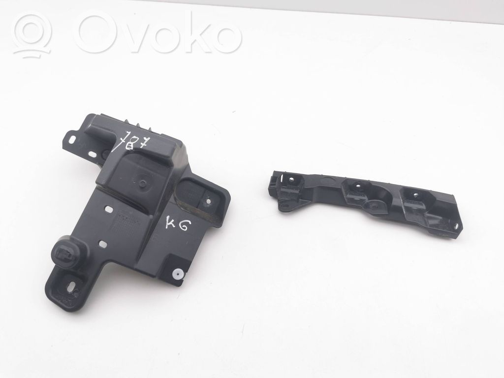 Rear bumper mounting bracket   852236421R,850459835R