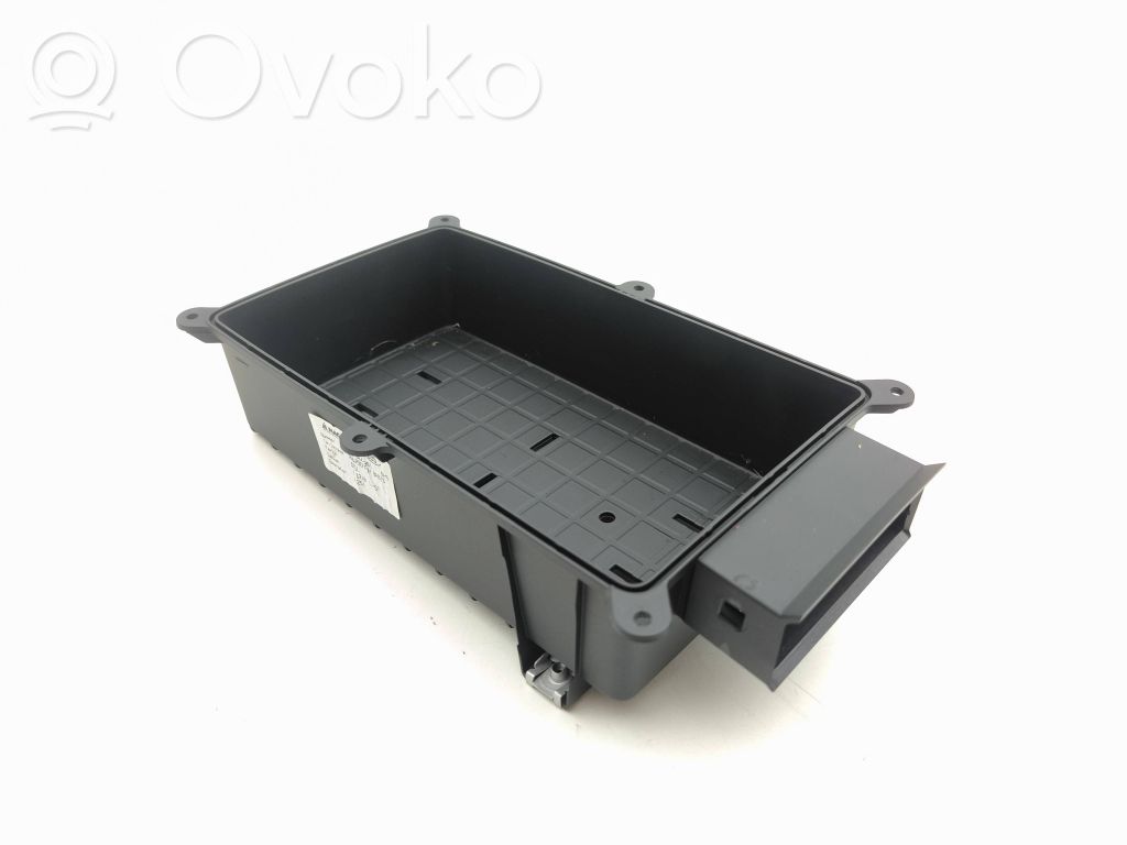 Audi A4 S4 B9 Daiktadėžė centrinės konsolės 