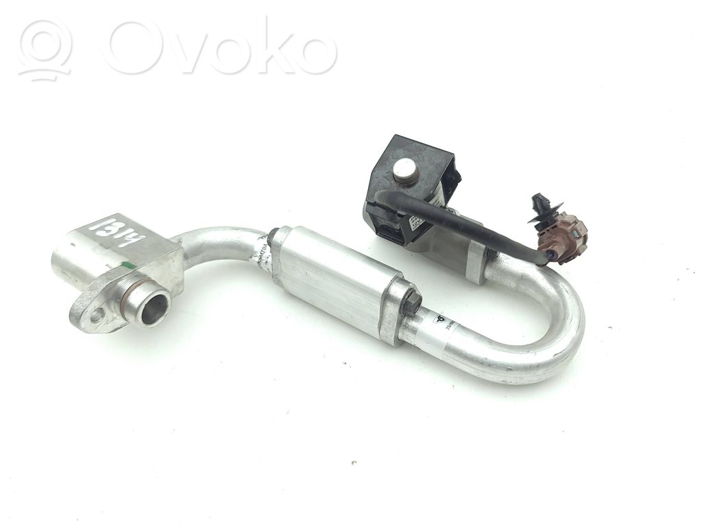Renault Megane E-Tech Air conditioning (A/C) pipe/hose 