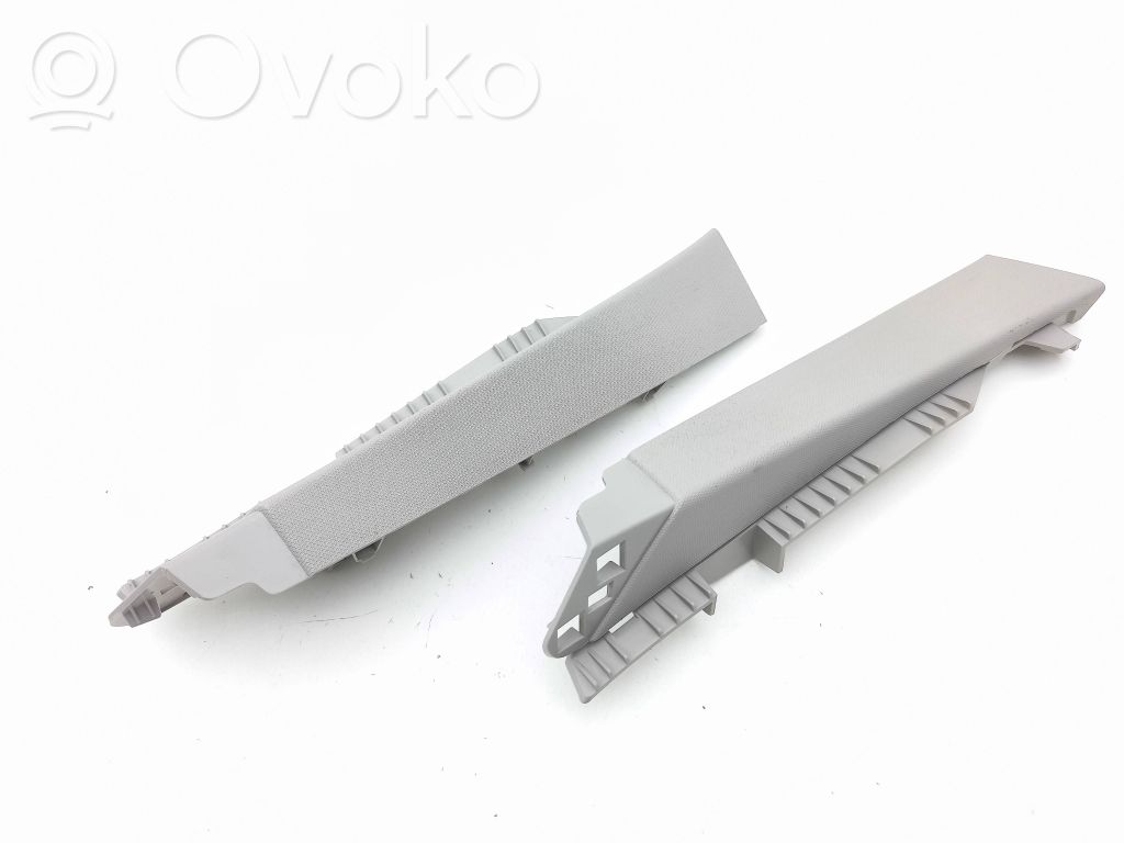 Skoda Enyaq iV Osłona środkowa słupka / C 