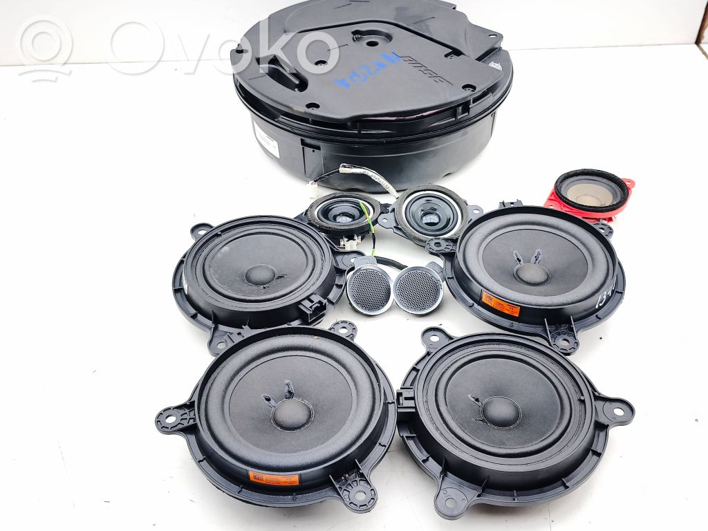 Audio system kit   D10F66960,GHR166960,TK7866960,GKK866960,K12366960,KE6866960