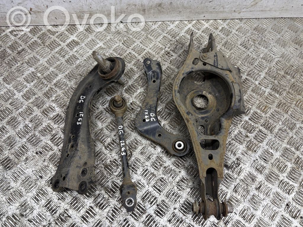 Querlenker Achsschenkel hinten