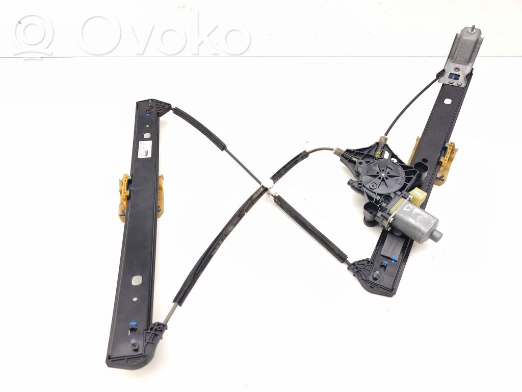 Audi Q3 F3 Elektryczny podnośnik szyby drzwi przednich 