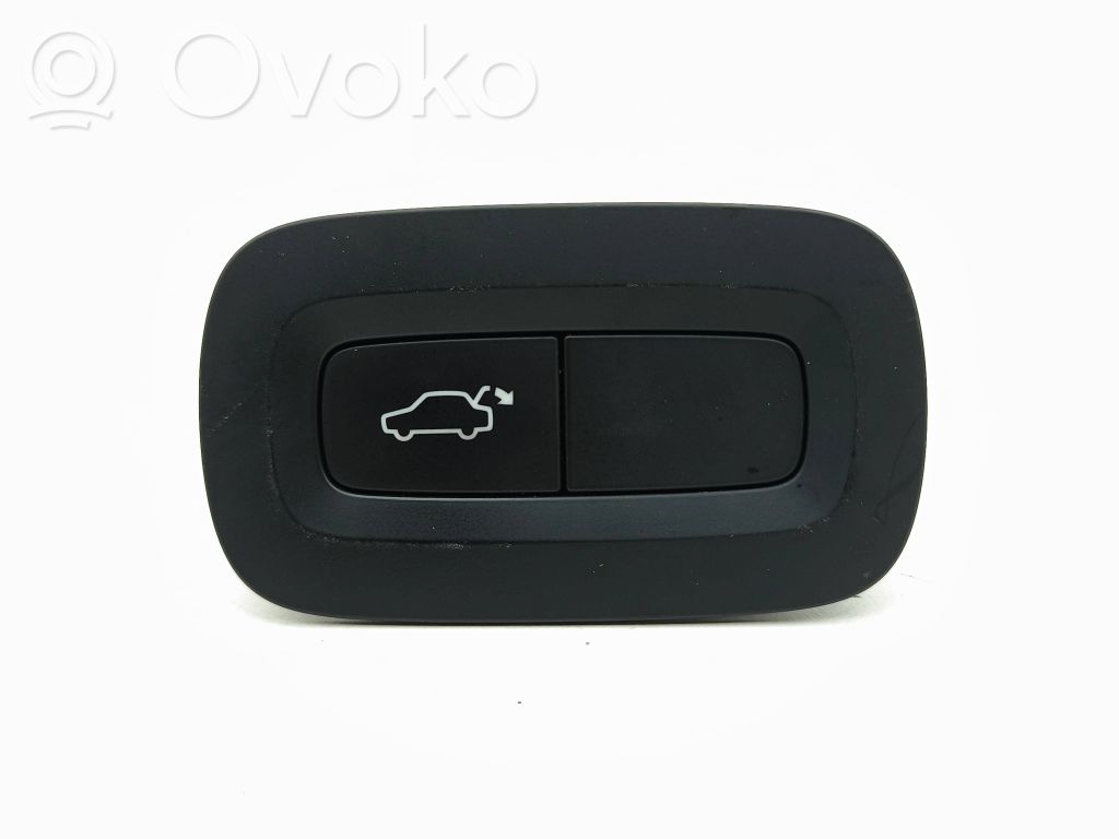 Volvo S90, V90 Tailgate/boot open switch button 