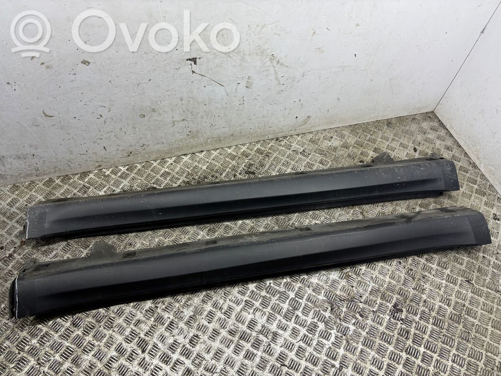 Suzuki Vitara (LY) Próg 