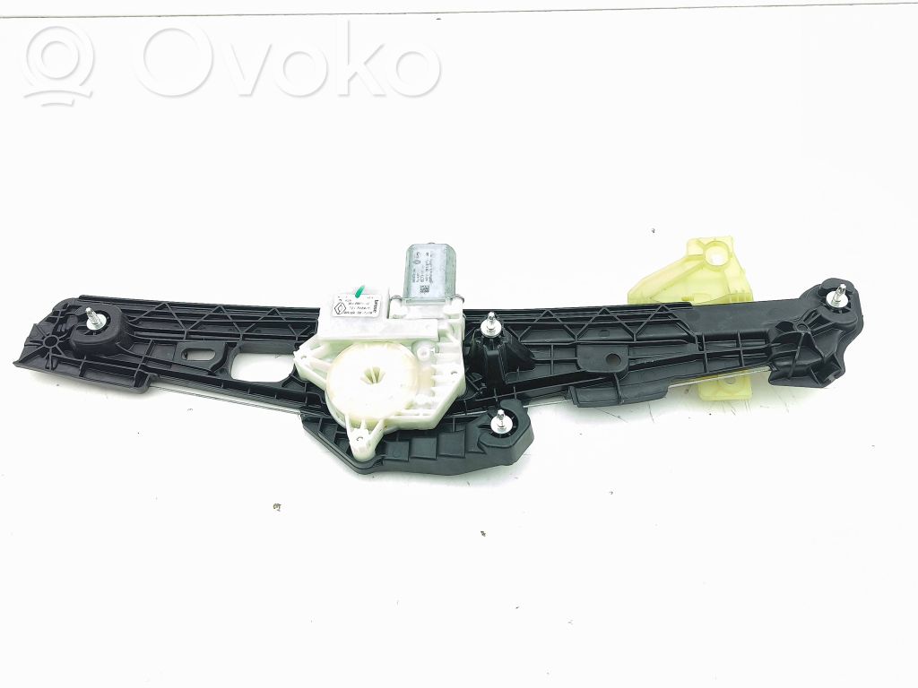 Renault Captur II Front door window regulator with motor 