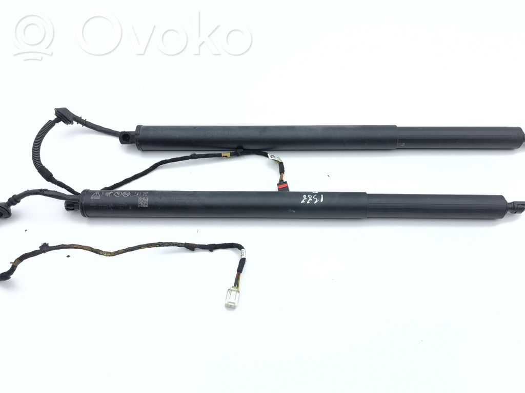 Tailgate strut   52233109,48914,L3139L