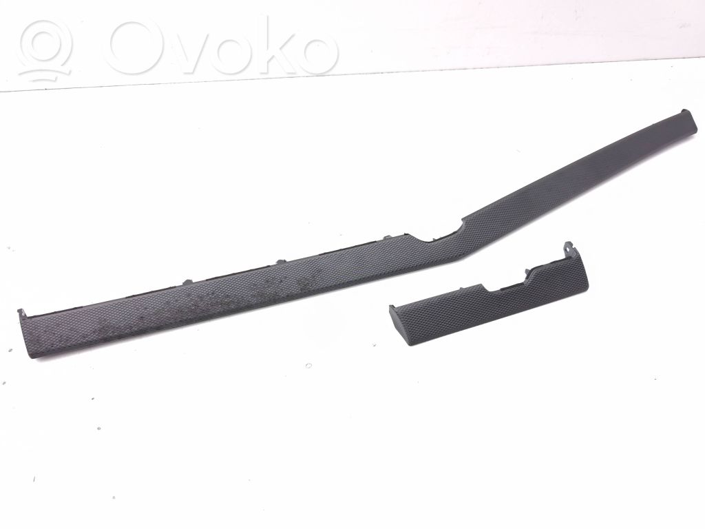 Ramka schowka deski rozdzielczej   84795R2500,84796R2500,84791R2500,84790R2500