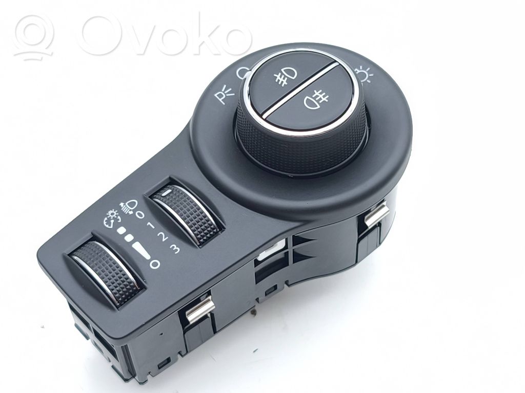 Jeep Cherokee KL Comutator lumini 