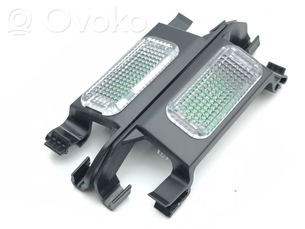 Otras luces interiores   4E0947415A
