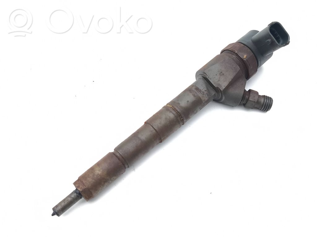 Inyector de combustible   0445110327