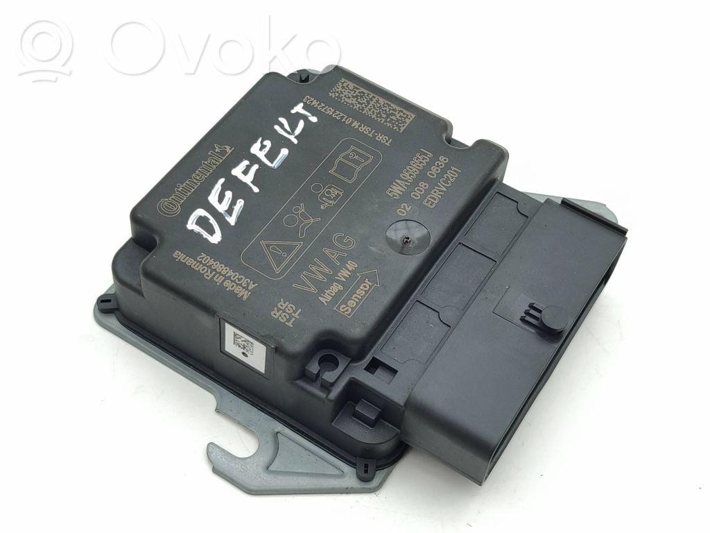 Audi A3 8Y Airbag control unit/module 