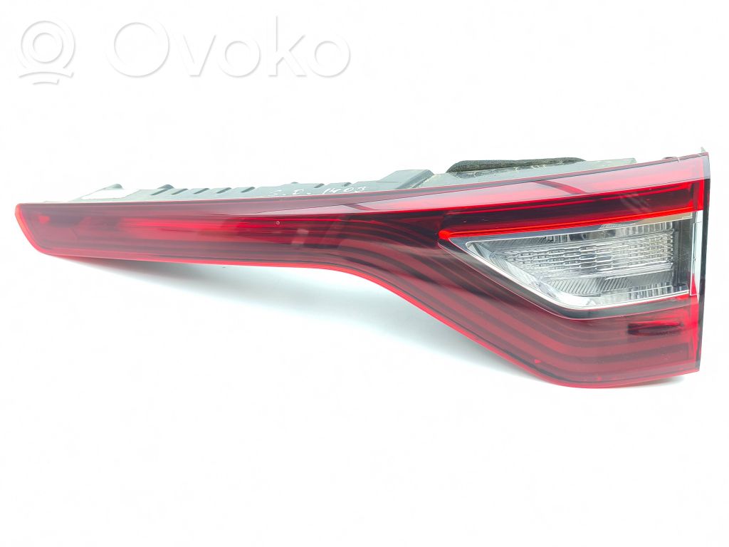 Renault Megane IV Luci posteriori del portellone del bagagliaio 
