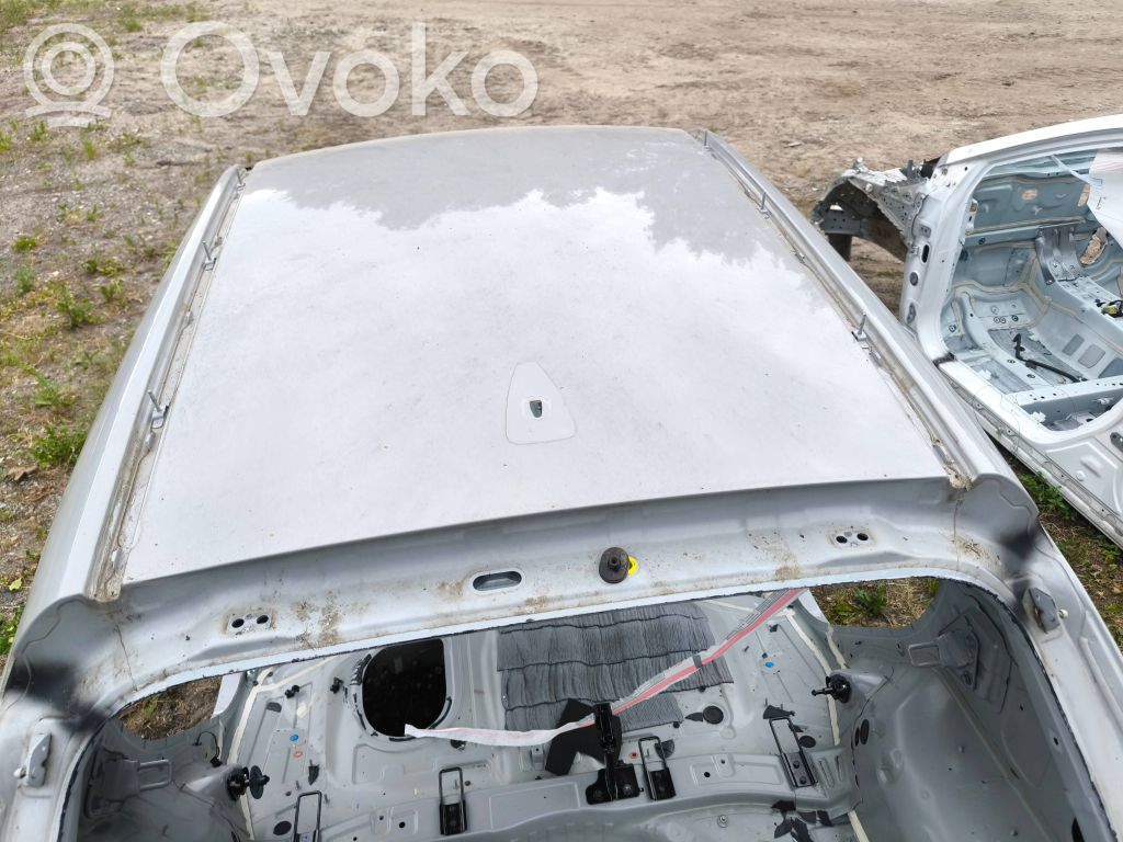 Hyundai Kona I Roof