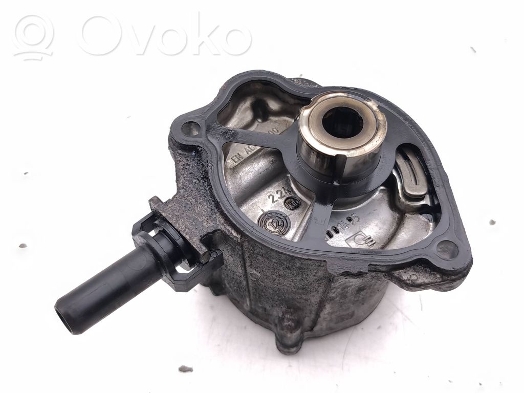 Mercedes-Benz B W246 W242 Alipainepumppu