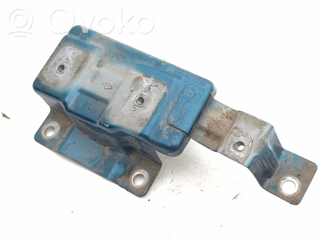 Renault Arkana Laikiklis sparno 