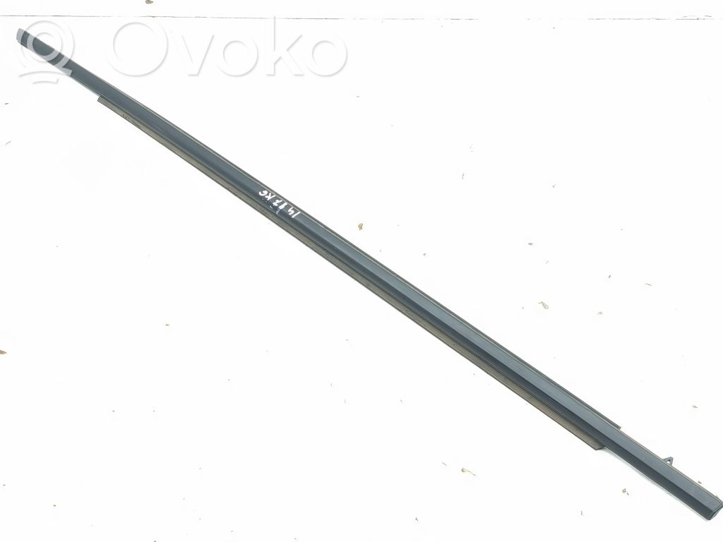 Toyota bZ4X Ornament geam ușă spate 