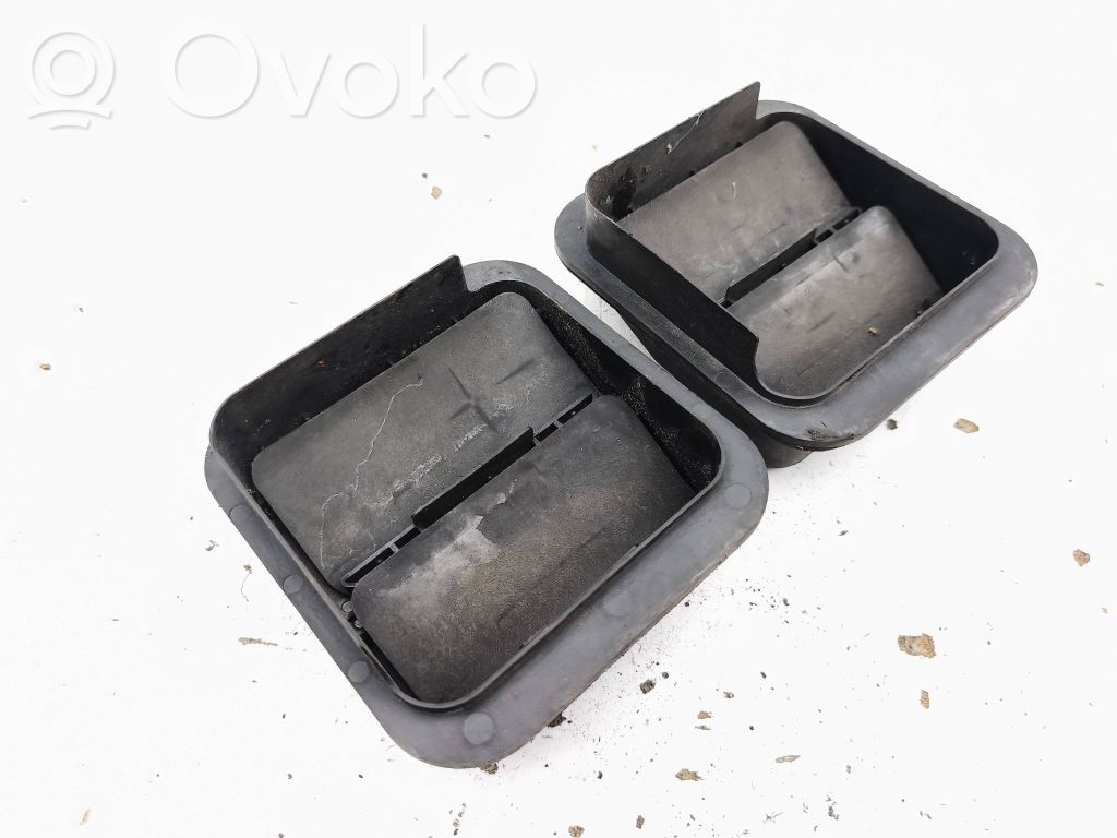 Toyota GT 86 Kulmapaneelin paineventtiili