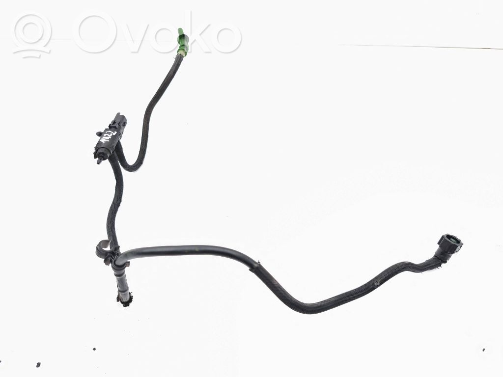 Volvo V50 Polttoaineputken letku