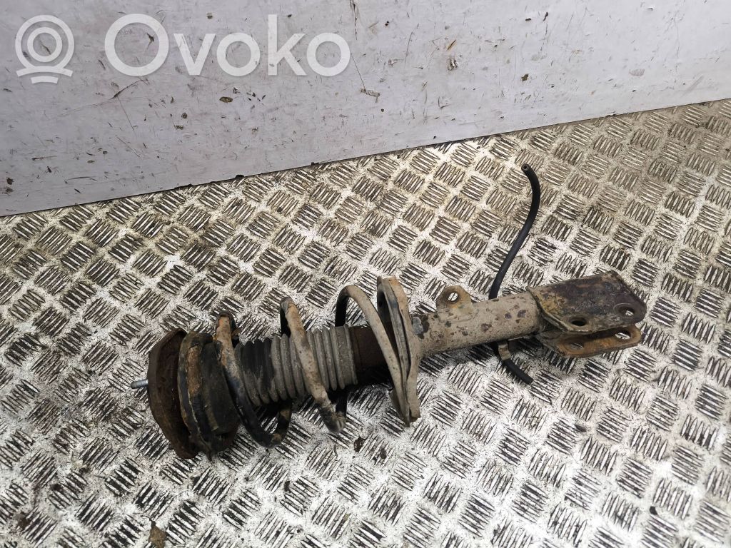 Toyota Corolla Verso AR10 Ammortizzatore anteriore 