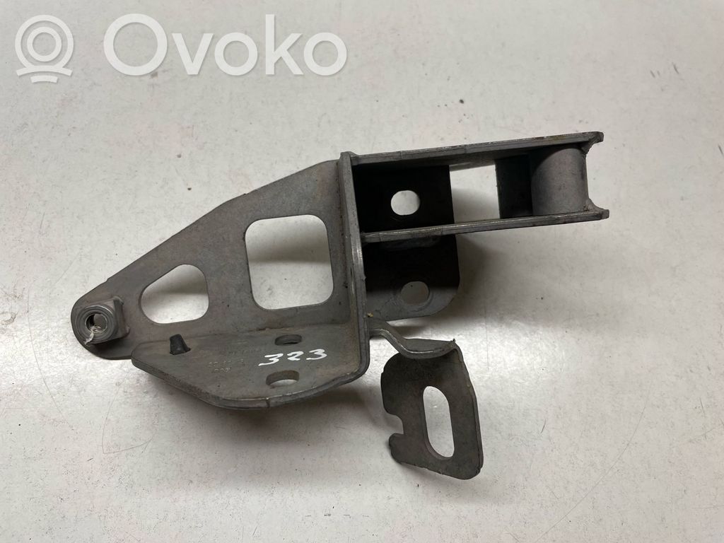 Audi A8 S8 D4 4H Radiator support slam panel bracket 
