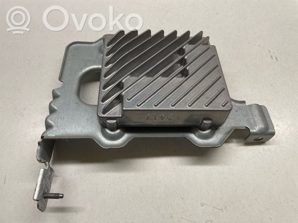 Garso stiprintuvas   68207344AG
