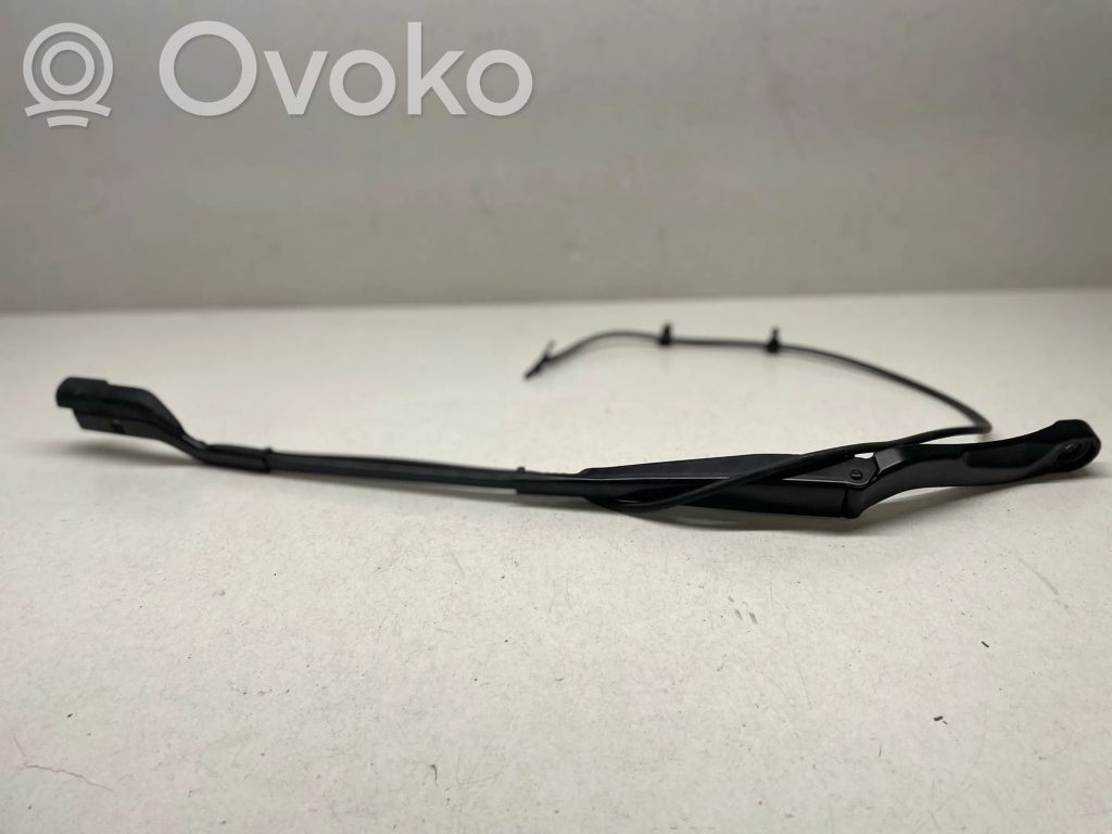 Front wiper blade arm   6004FV4054