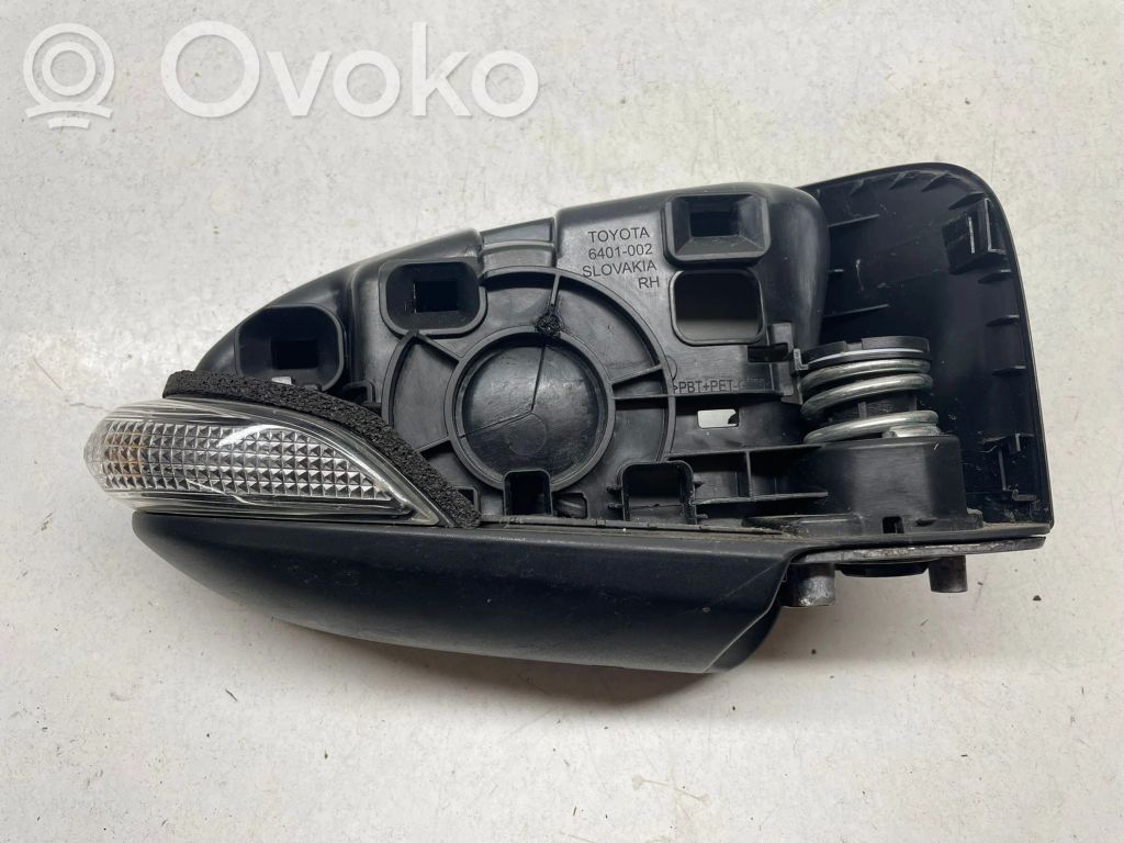 Toyota Yaris Mirror indicator light 