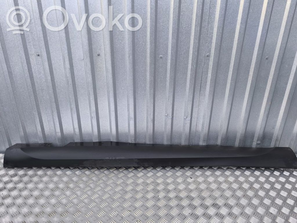 Slenkstis   2990170,51122990170