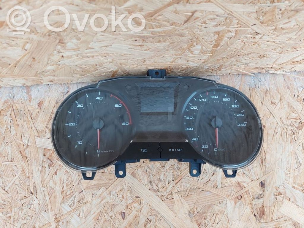 Seat Ibiza IV (6J,6P) Speedometer (instrument cluster) 
