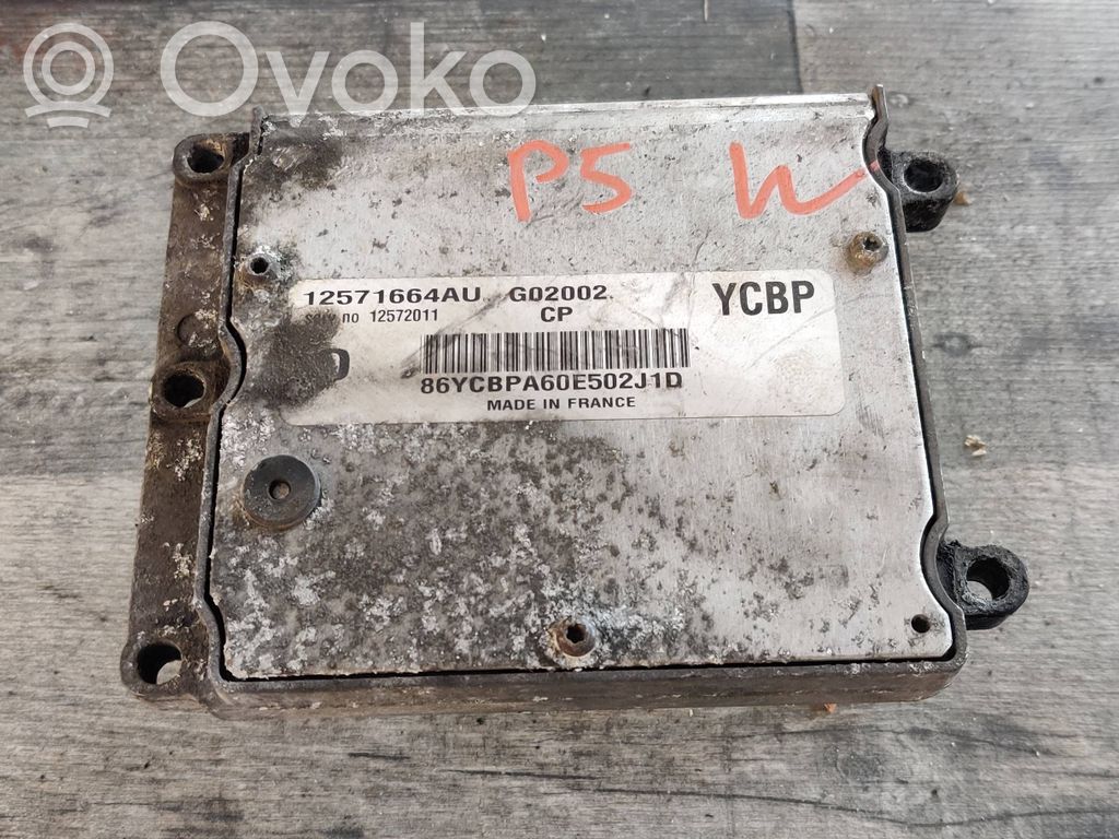 Opel Vectra C Engine control unit/module 