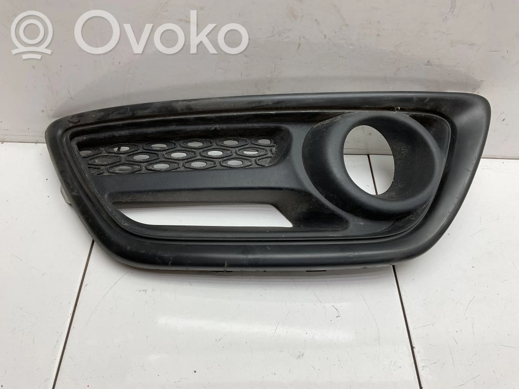 Renault Captur Etusumuvalon ritilä 