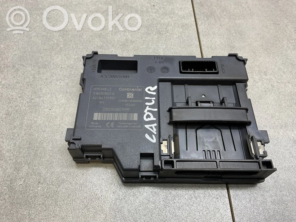 Renault Captur Užvedimo kortelės skaitytuvas 