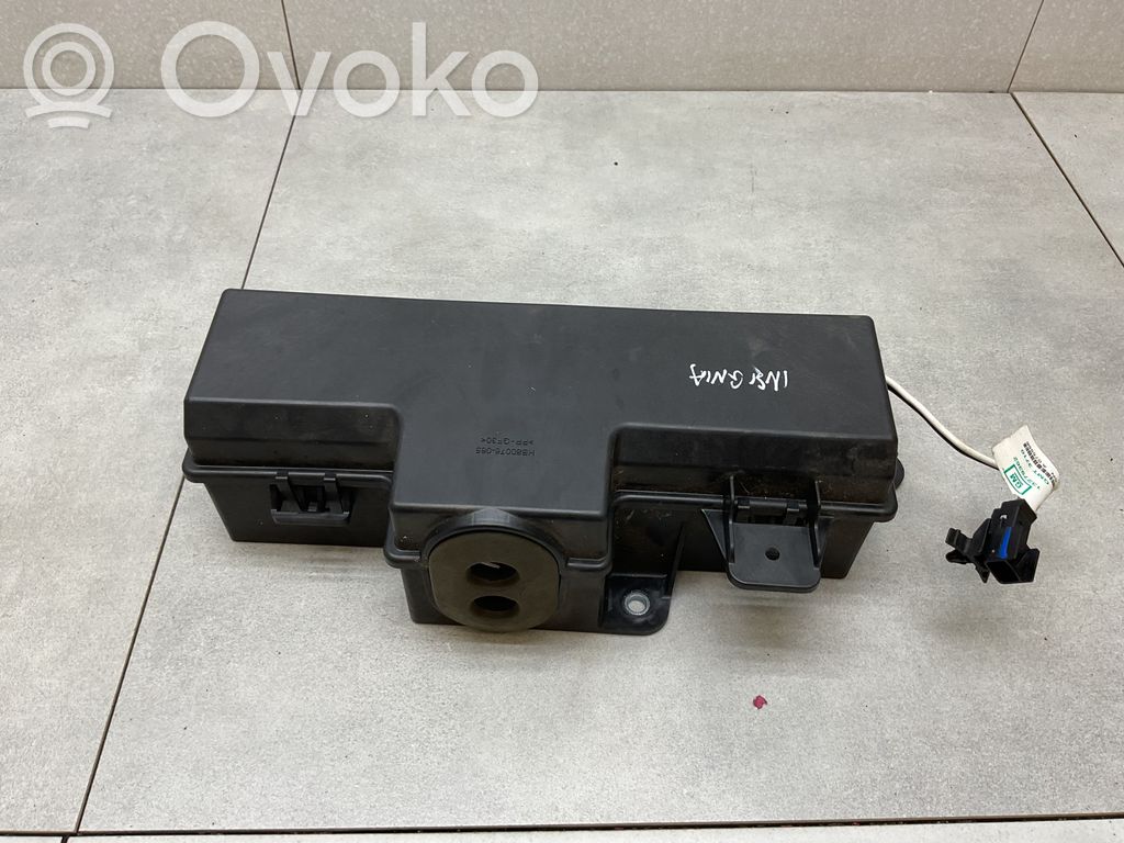 Opel Insignia A Silniczek pompy hydraulicznej klapy tylnej bagażnika 