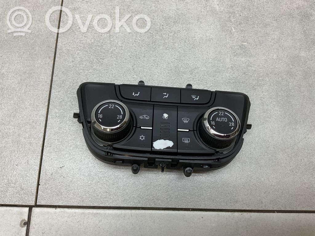 Opel Mokka Climate control unit 