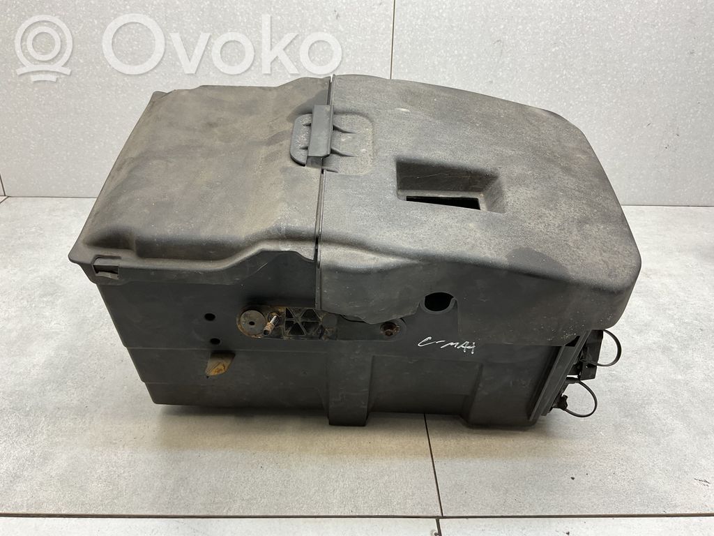 Ford C-MAX II Akumuliatoriaus dėžė 