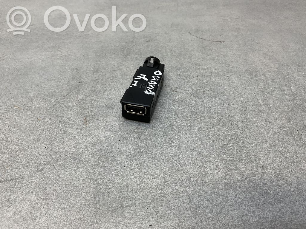 Skoda Octavia Mk3 (5E) Enchufe conector USB 