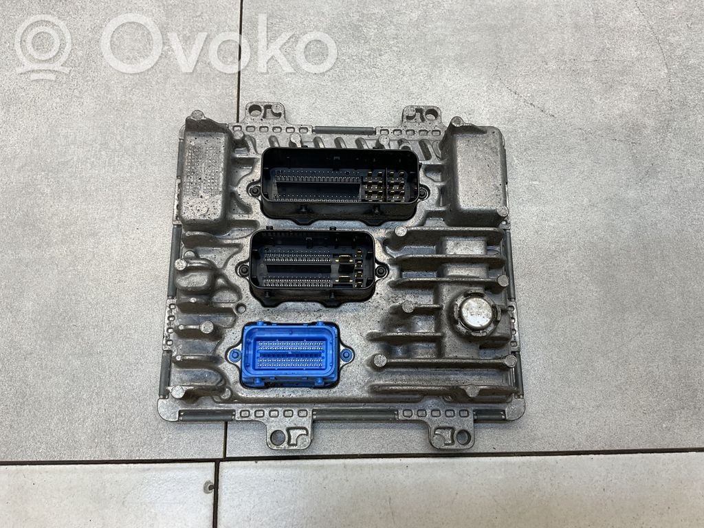 Opel Astra K Engine control unit/module 
