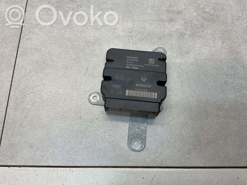 Renault Captur Airbag control unit/module 