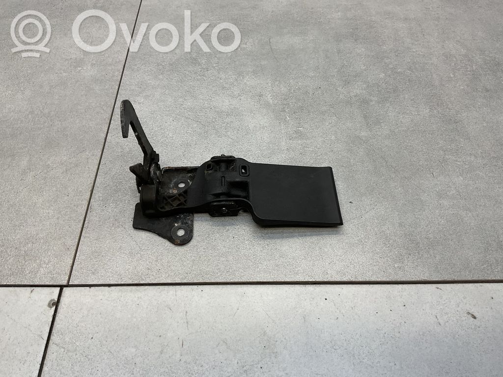Audi Q3 8U Cârlig/încuietoare capotă motor 