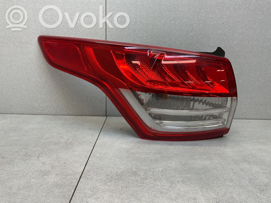 Lampa tylna   CV4413405BH
