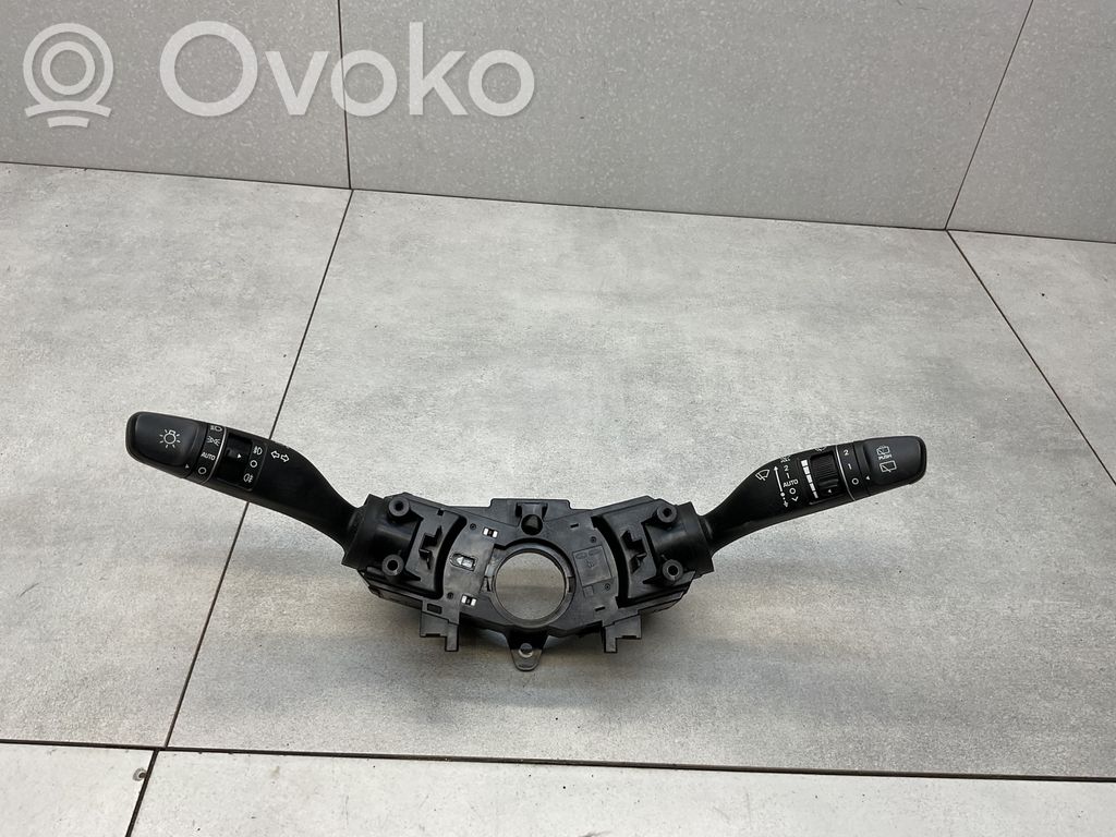 Hyundai Tucson TL Wiper turn signal indicator stalk/switch 