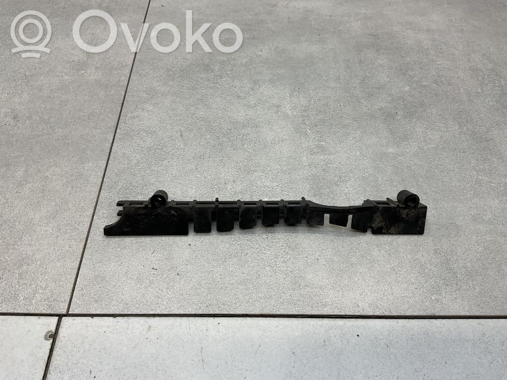 Land Rover Discovery Sport Radiator trim 