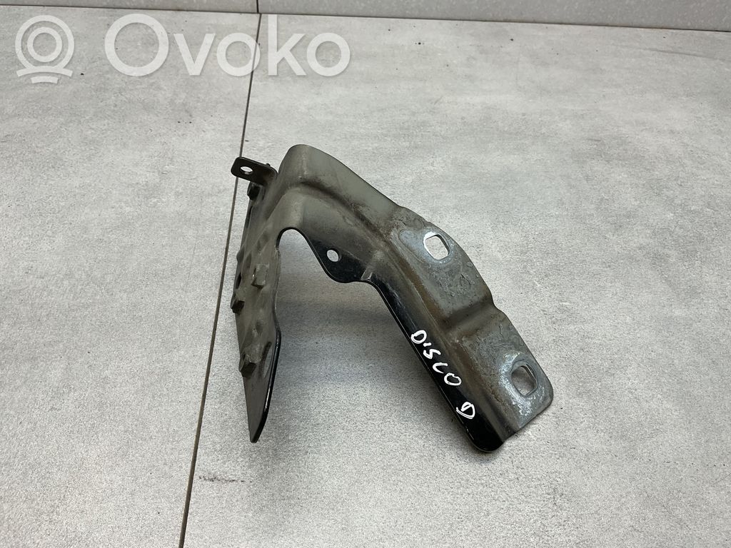 Land Rover Discovery Sport Uchwyt / Mocowanie błotnika przedniego 