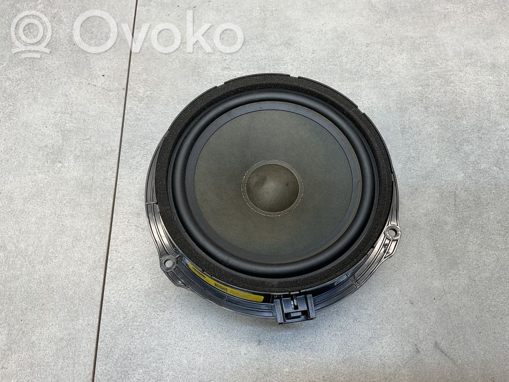Land Rover Discovery Sport Etuoven kaiutin 