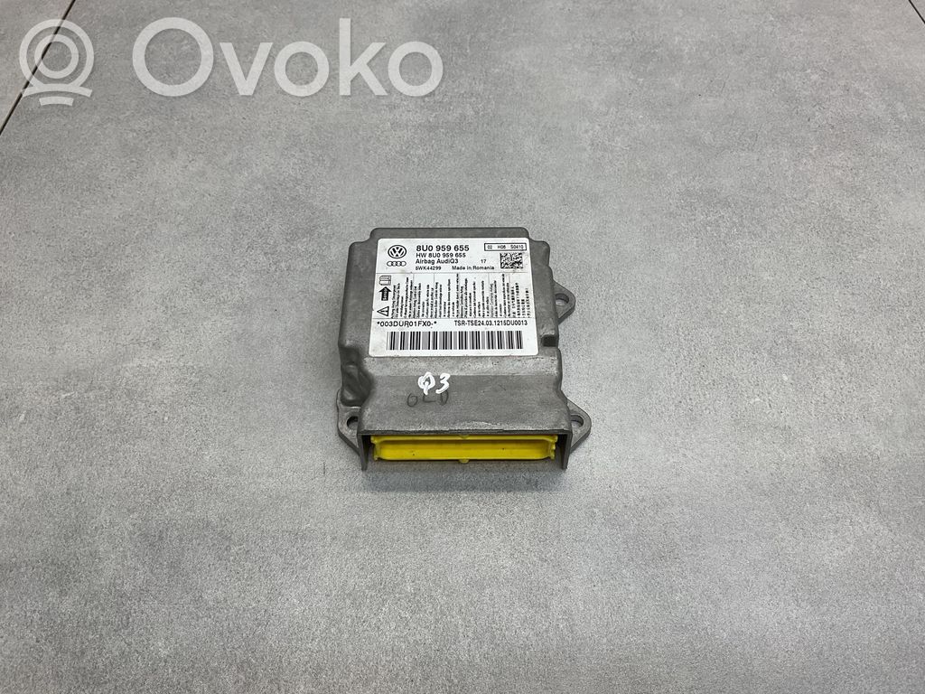 Audi Q3 8U Airbag control unit/module 