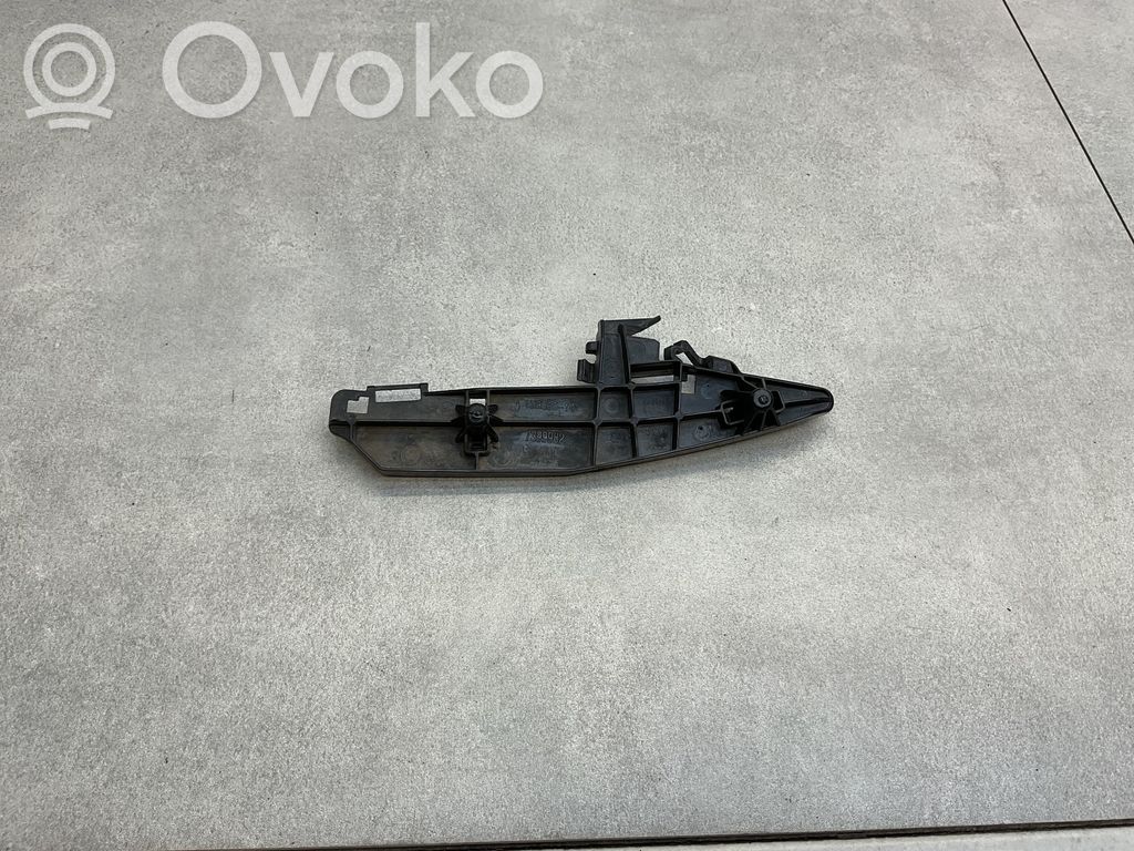 BMW X3M F97 Soporte del parachoques delantero 