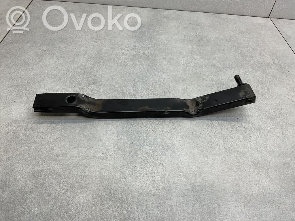 Panel mocowania chłodnicy   8R0805527A